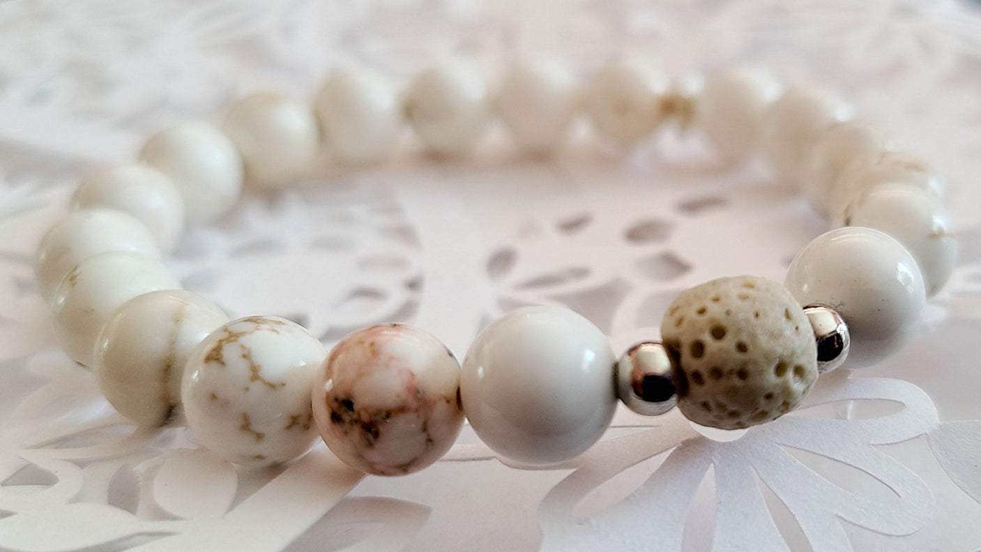 Marble Grandeur Howlite Bracelet